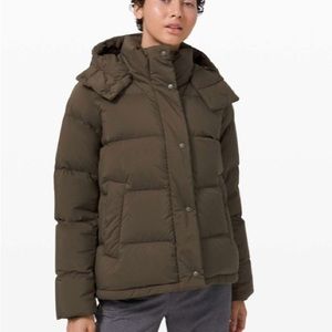 Lululemon wunder puff olive jacket- worn maybe twice, size 6